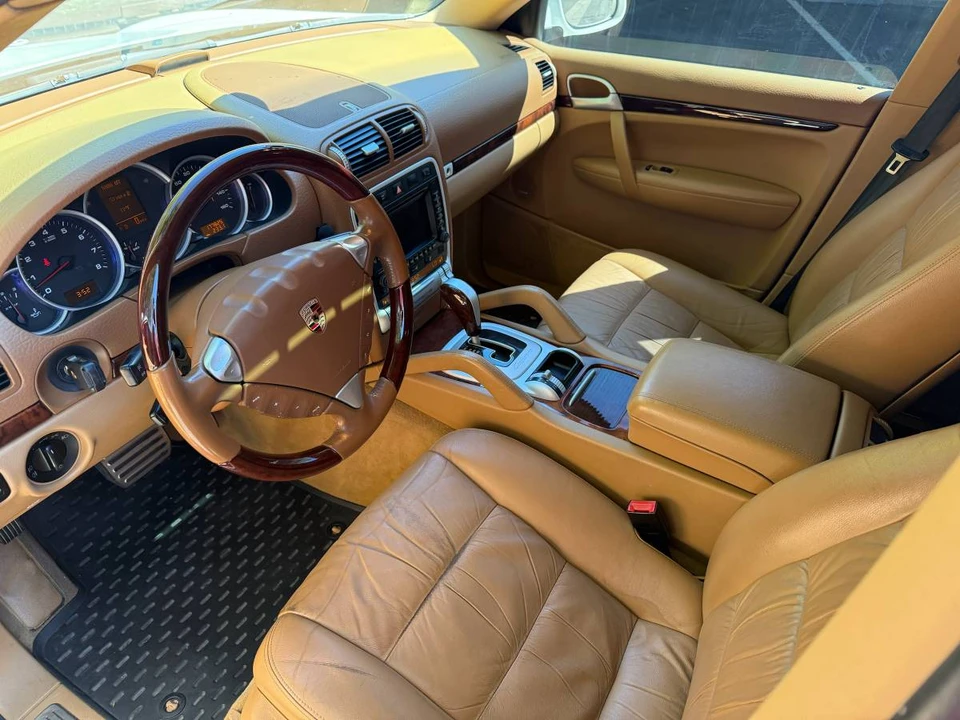 2005 Porsche 955/957 Cayenne S - Image 5 of 8