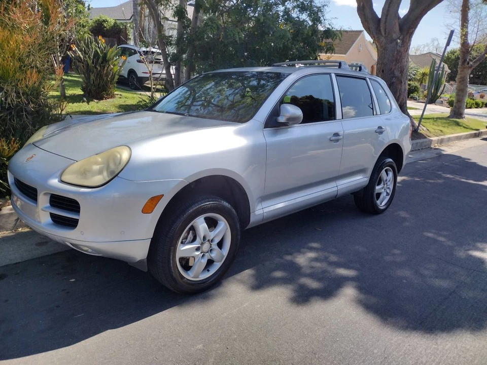 2005 Porsche 955/957 Cayenne S - Image 2 of 5