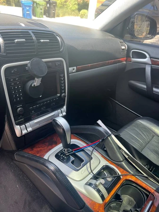 2005 Porsche 955/957 Cayenne S - Image 10 of 13