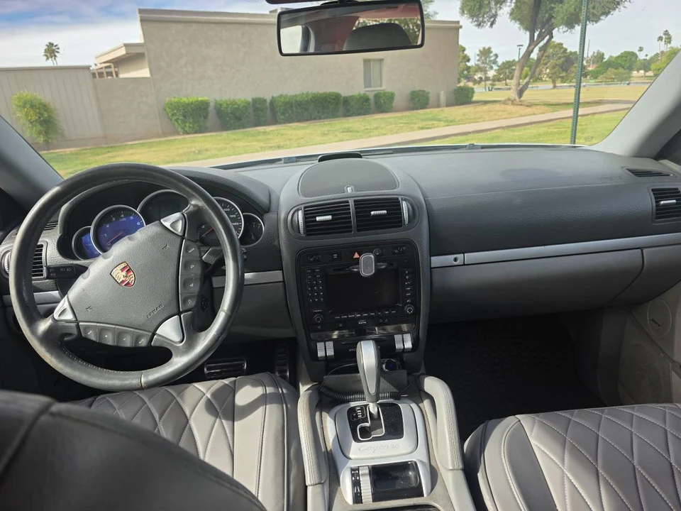 2005 Porsche 955/957 Cayenne S - Image 9 of 13