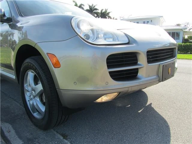 2005 Porsche 955/957 Cayenne S - Image 11 of 12