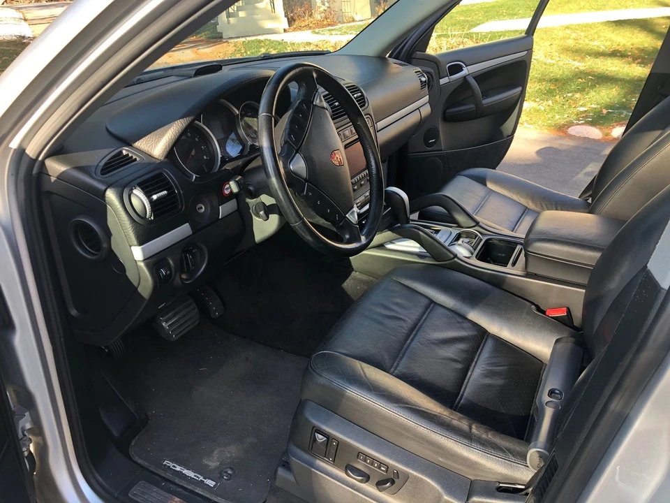 2005 Porsche 955/957 Cayenne S - Image 18 of 31