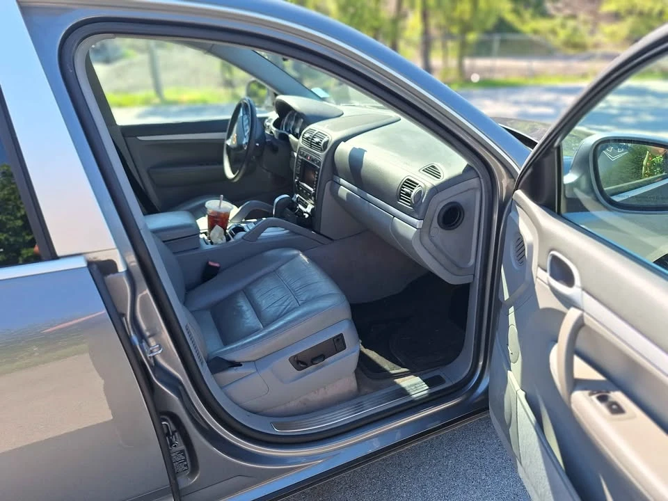 2005 Porsche 955/957 Cayenne S - Image 17 of 20
