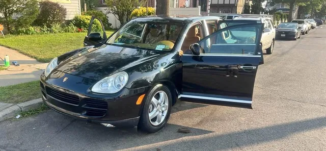 2005 Porsche Cayenne S Sport Utility 4D