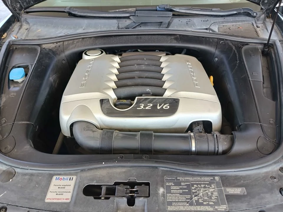 2005 Porsche 955/957 Cayenne S - Image 14 of 20