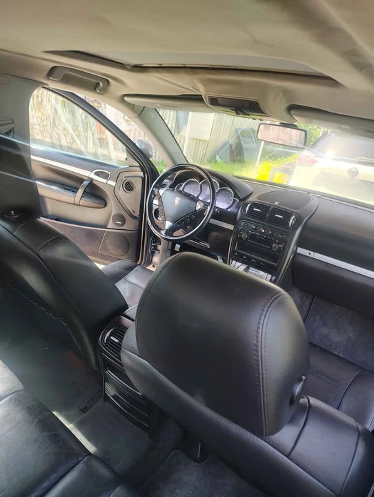 2005 Porsche 955/957 Cayenne S - Image 12 of 20