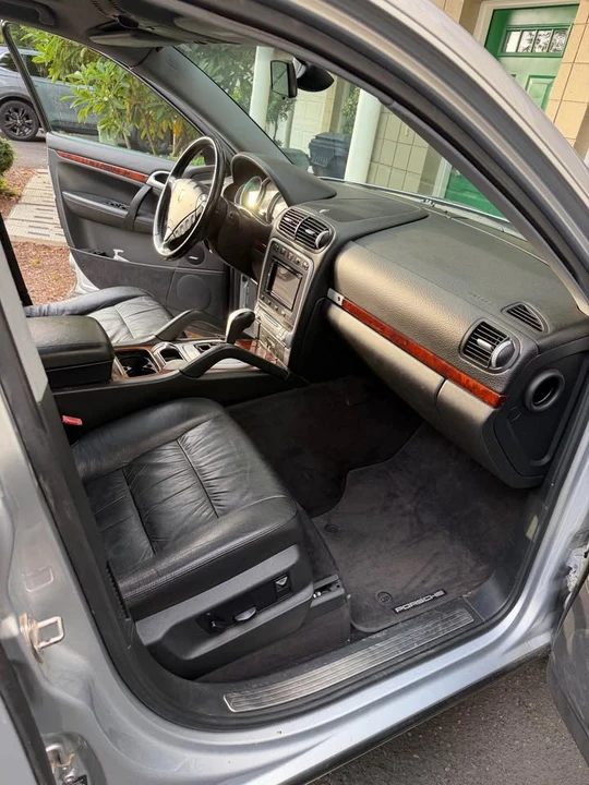 2005 Porsche 955/957 Cayenne S - Image 14 of 19