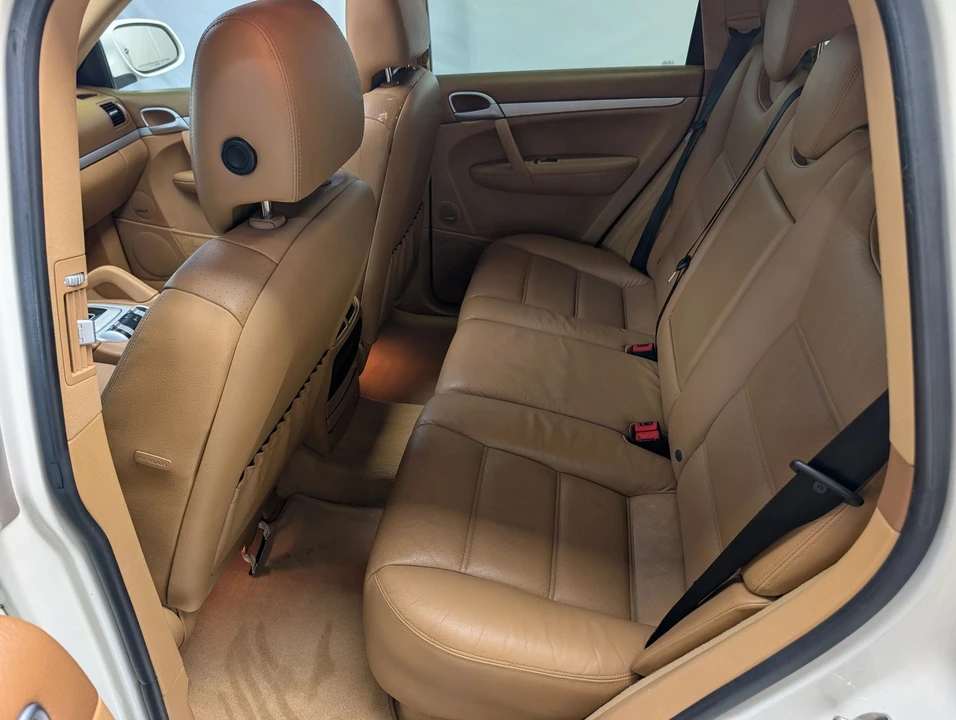2005 Porsche 955/957 Cayenne S - Image 18 of 25
