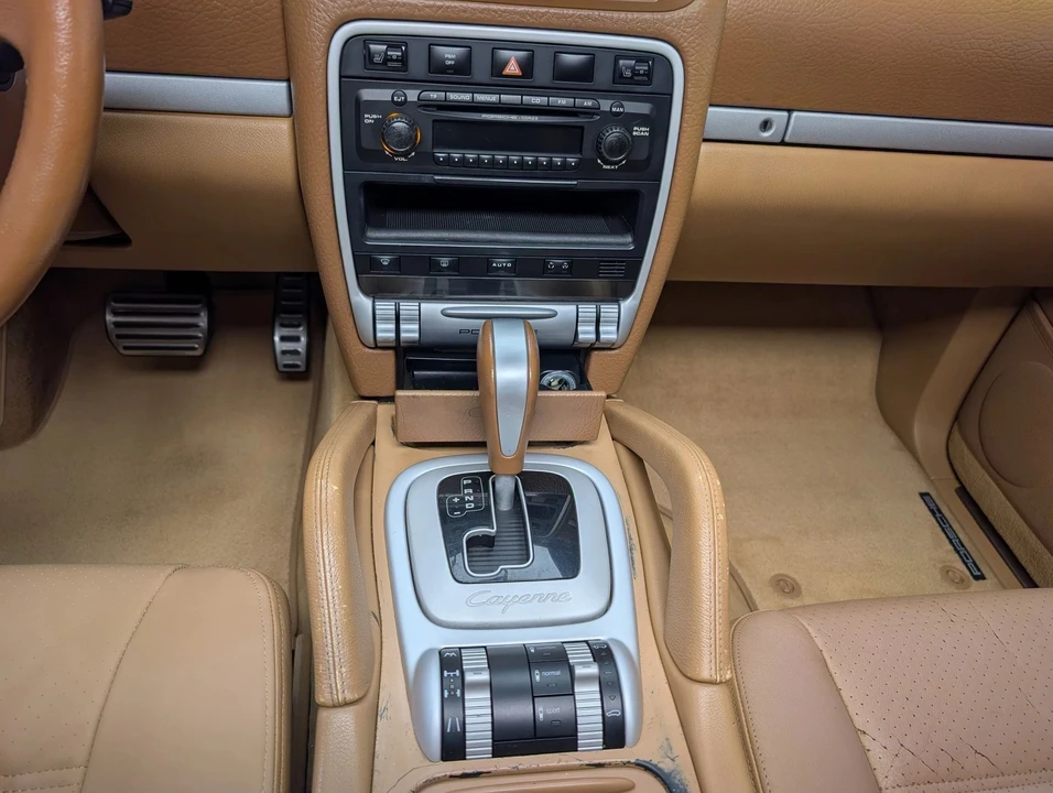 2005 Porsche 955/957 Cayenne S - Image 15 of 25