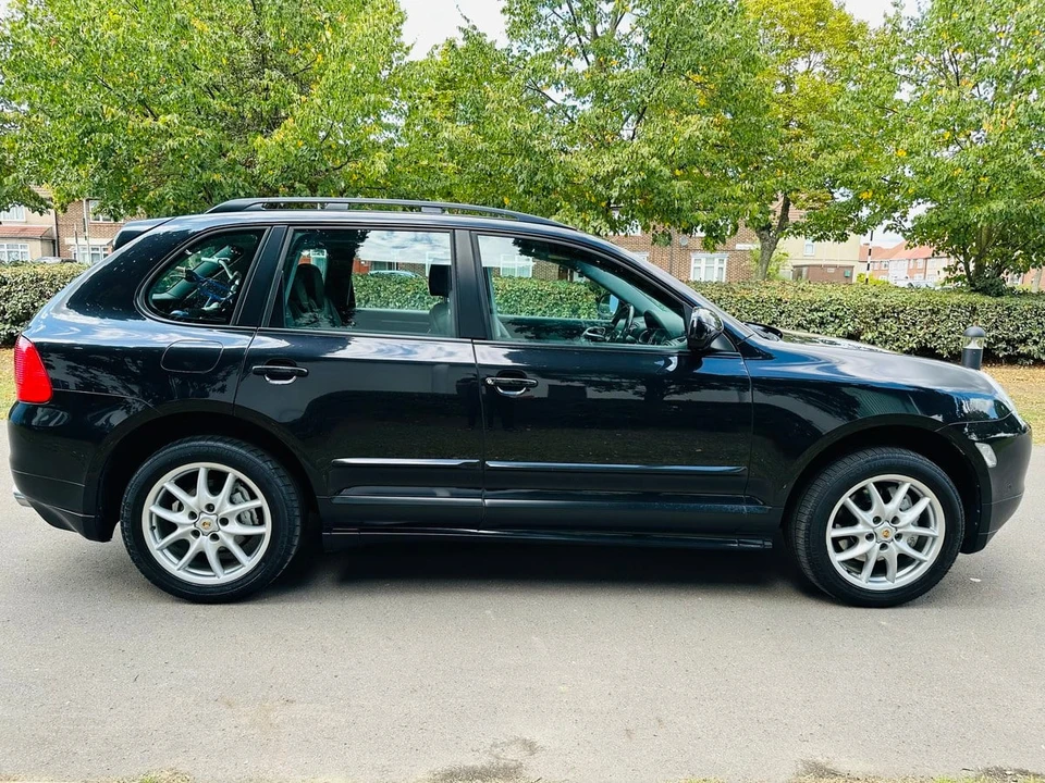 2005 Porsche 955/957 Cayenne S - Image 7 of 30