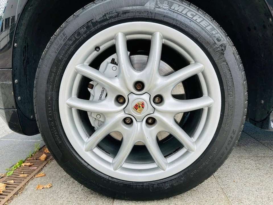 2005 Porsche 955/957 Cayenne S - Image 16 of 30