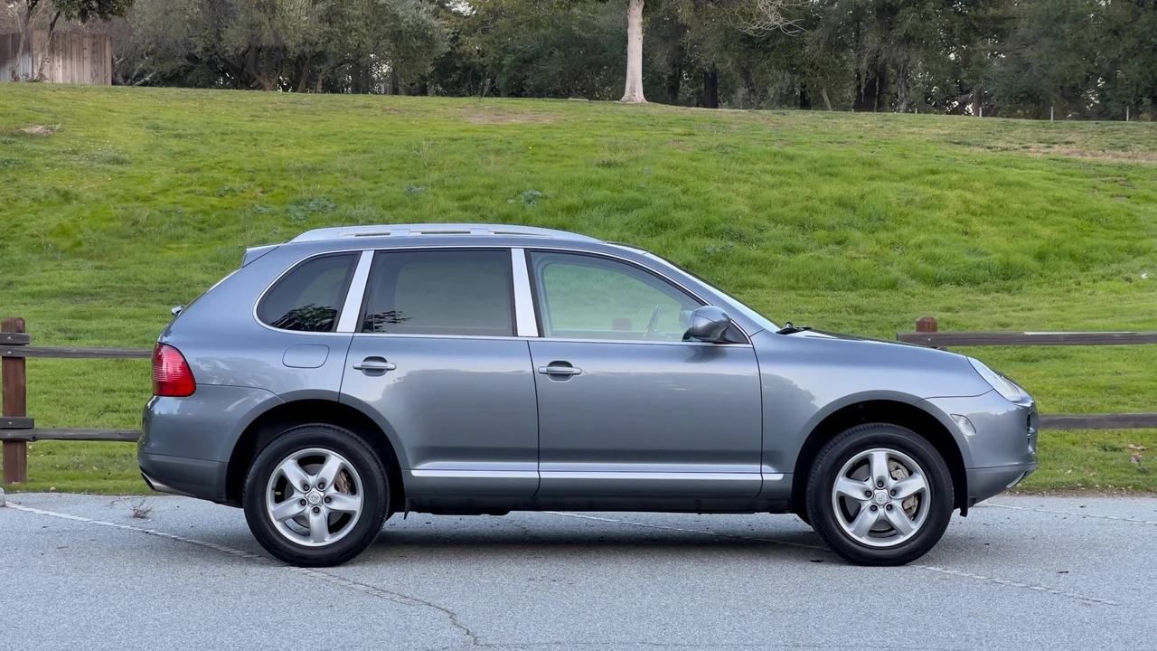 2005 Porsche 955/957 Cayenne S - Image 23 of 31