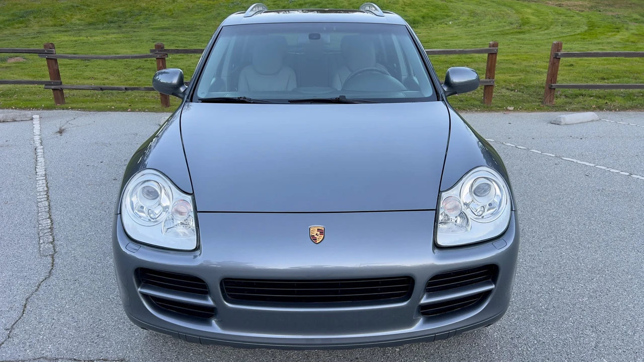 2005 Porsche 955/957 Cayenne S - Image 14 of 31