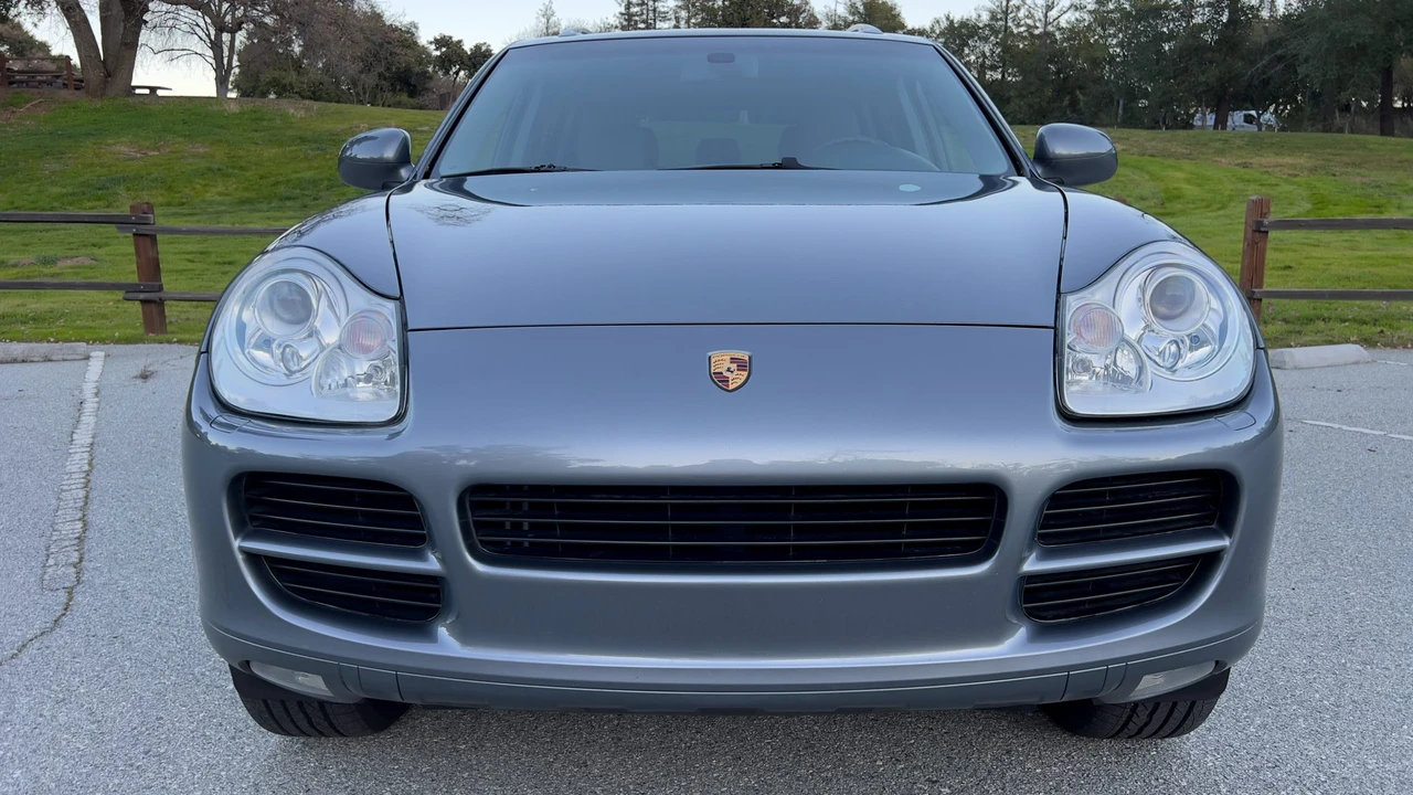 2005 Porsche 955/957 Cayenne S - Image 16 of 31
