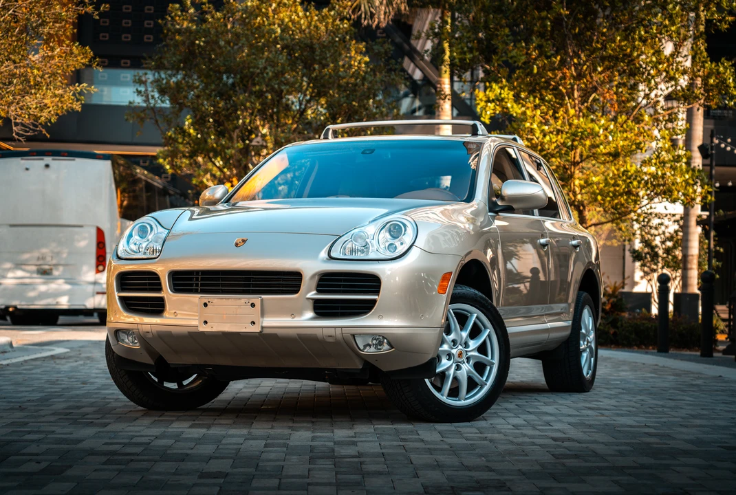 2005 Porsche 955/957 Cayenne S - Image 9 of 31
