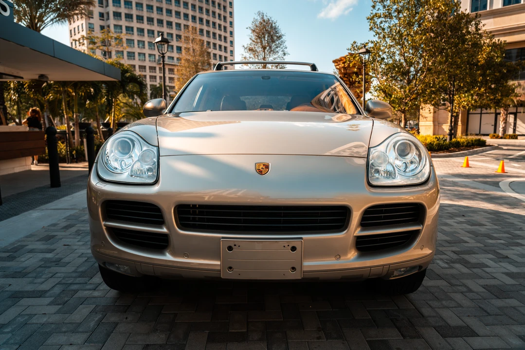2005 Porsche 955/957 Cayenne S - Image 4 of 31