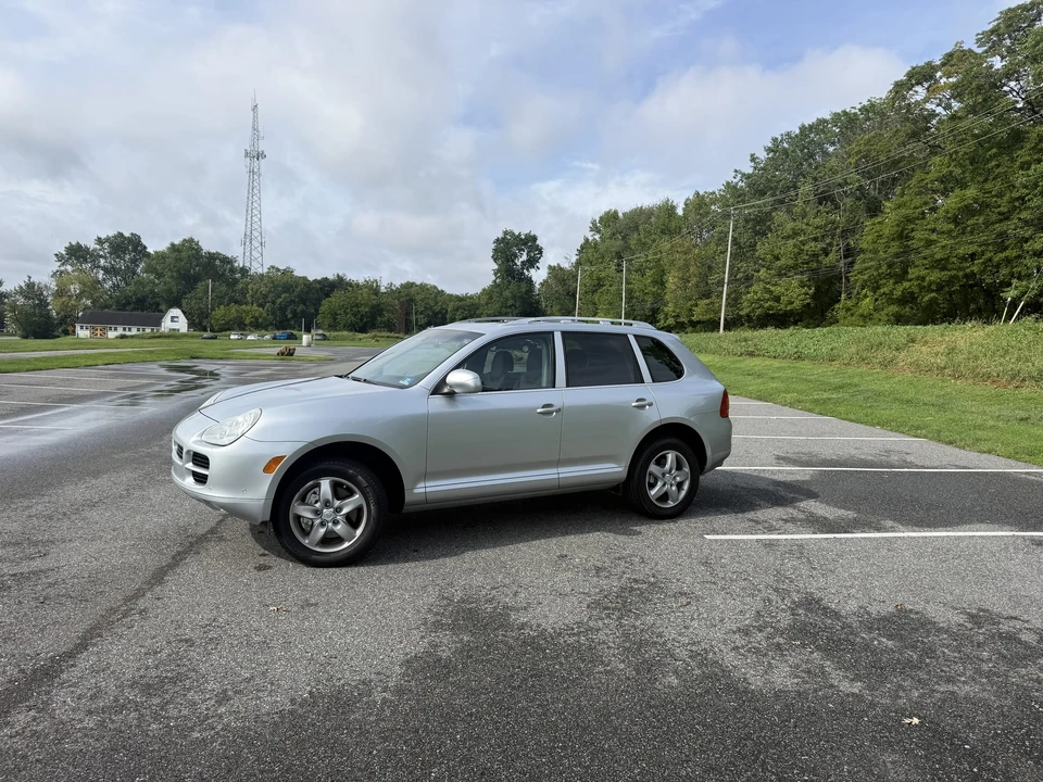 2005 Porsche 955/957 Cayenne S - Image 7 of 31