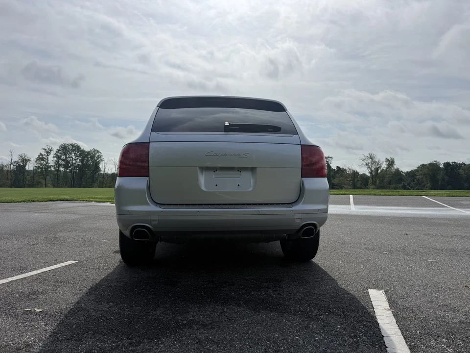2005 Porsche 955/957 Cayenne S - Image 18 of 31