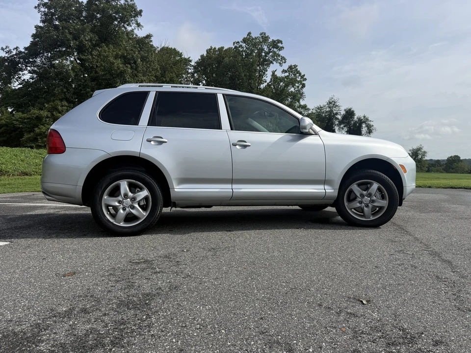2005 Porsche 955/957 Cayenne S - Image 29 of 31