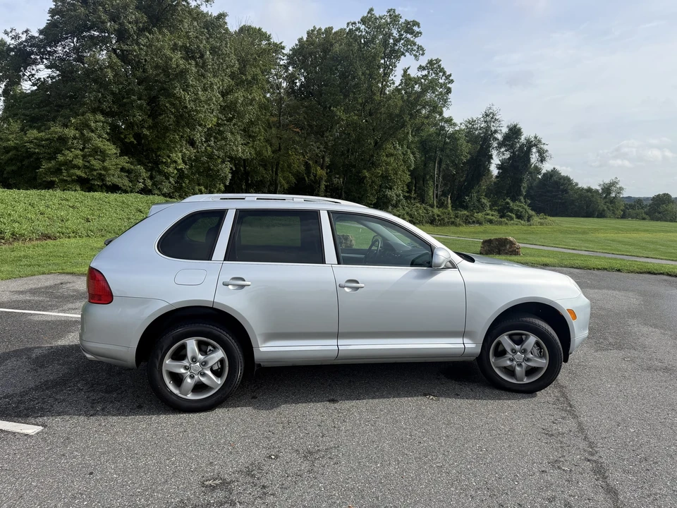 2005 Porsche 955/957 Cayenne S - Image 30 of 31