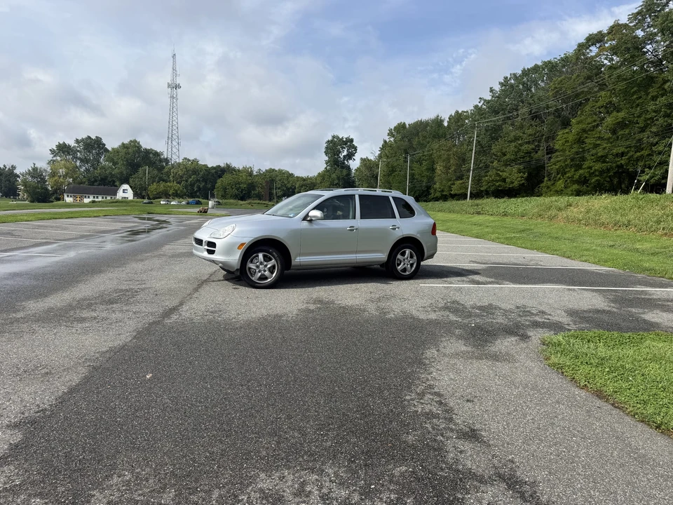 2005 Porsche 955/957 Cayenne S - Image 6 of 31