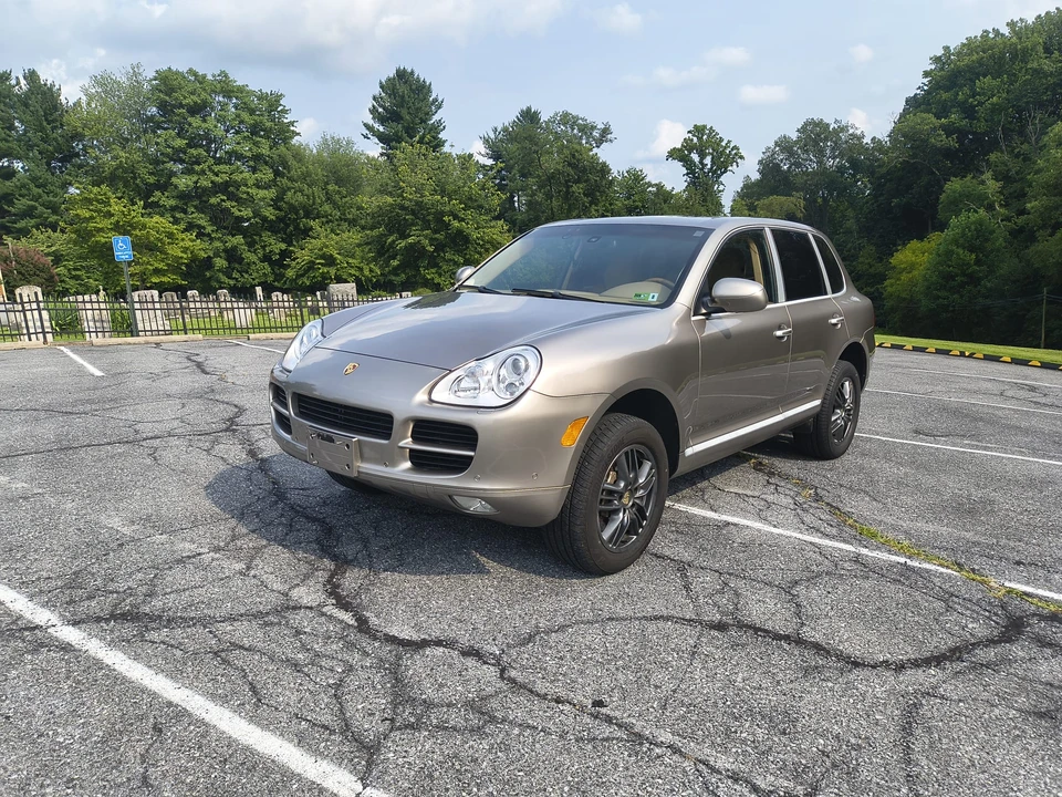 2005 Porsche 955/957 Cayenne S - Image 3 of 31