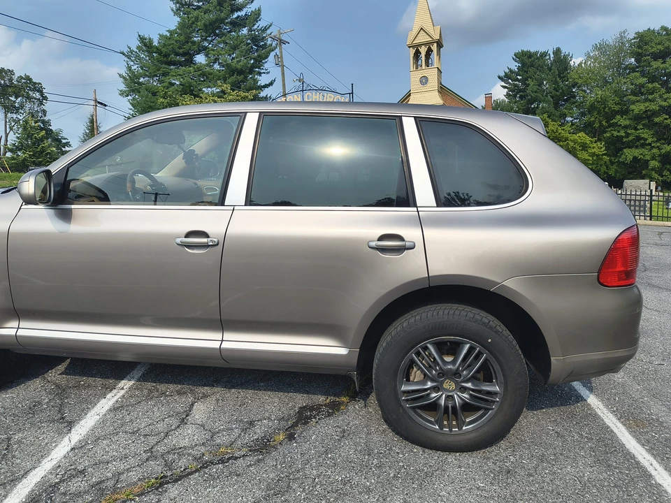 2005 Porsche 955/957 Cayenne S - Image 17 of 31