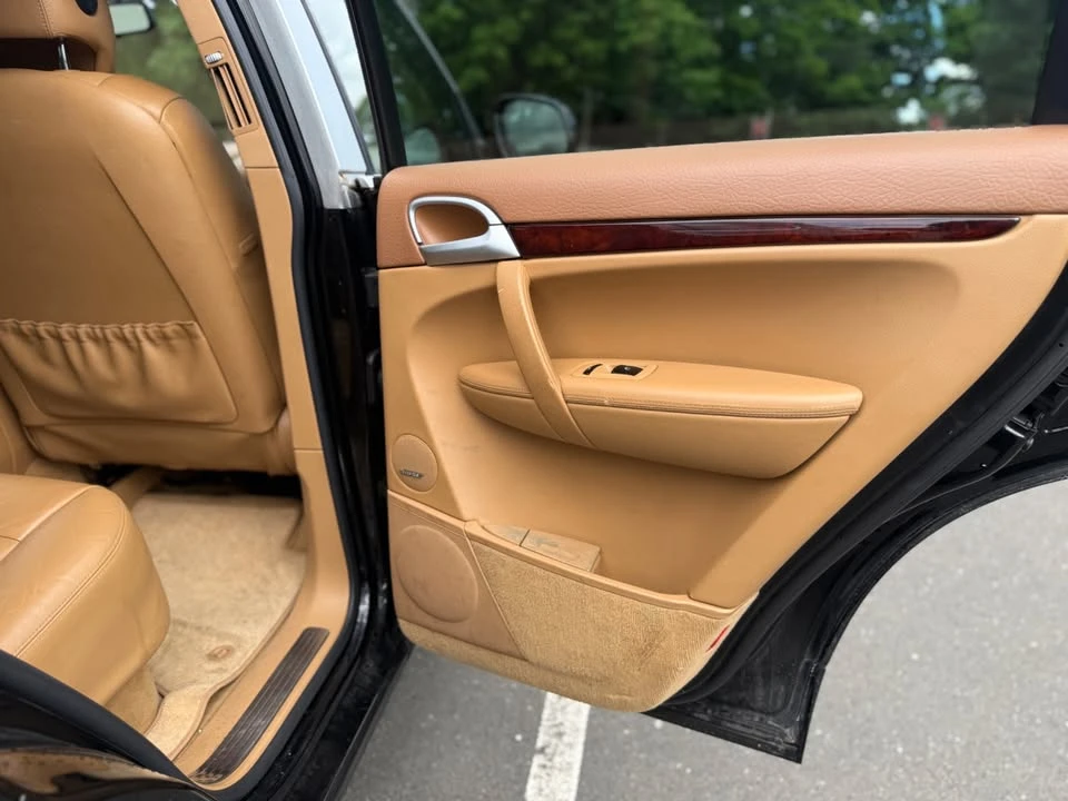 2005 Porsche 955/957 Cayenne S - Image 11 of 20