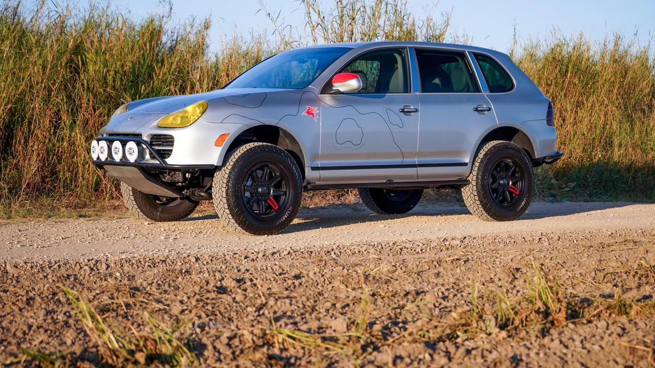 2005 Porsche 955/957 Cayenne S - Image 14 of 31