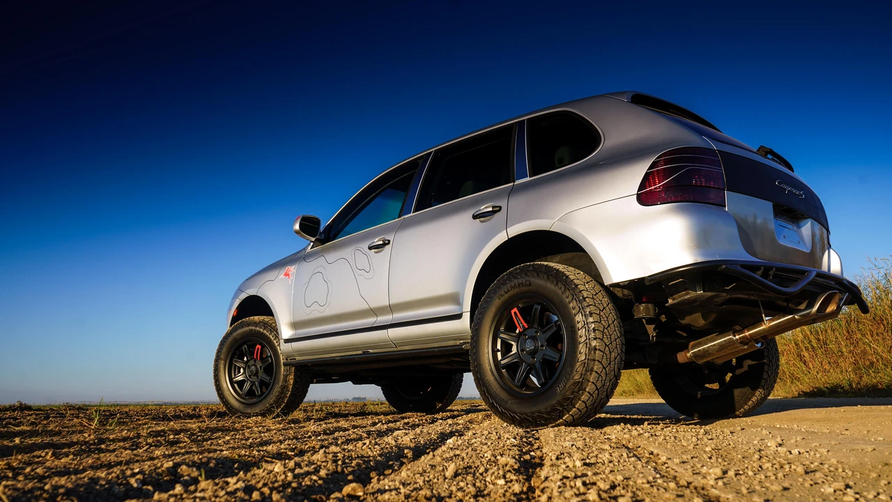 2005 Porsche 955/957 Cayenne S - Image 17 of 31
