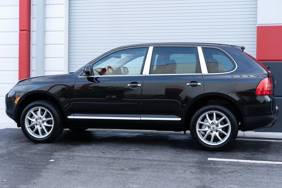 2005 Porsche 955/957 Cayenne S - Image 30 of 31