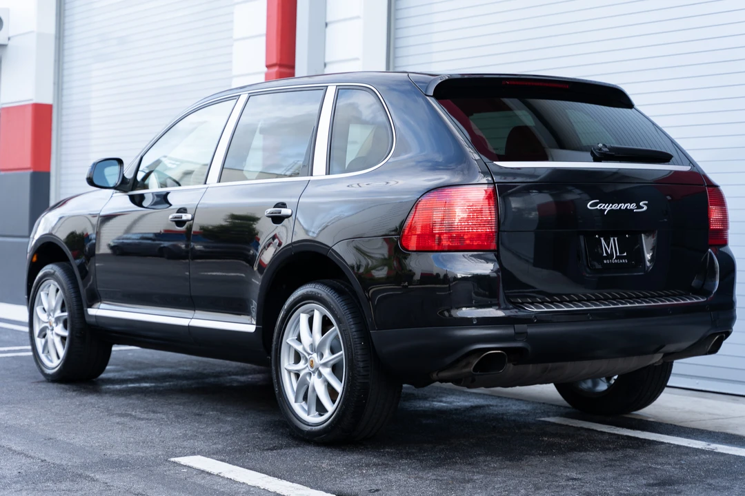 2005 Porsche 955/957 Cayenne S - Image 27 of 31