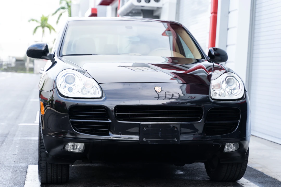 2005 Porsche 955/957 Cayenne S - Image 7 of 31