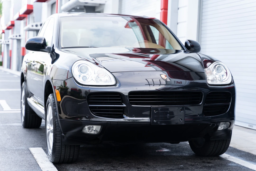 2005 Porsche 955/957 Cayenne S - Image 8 of 31