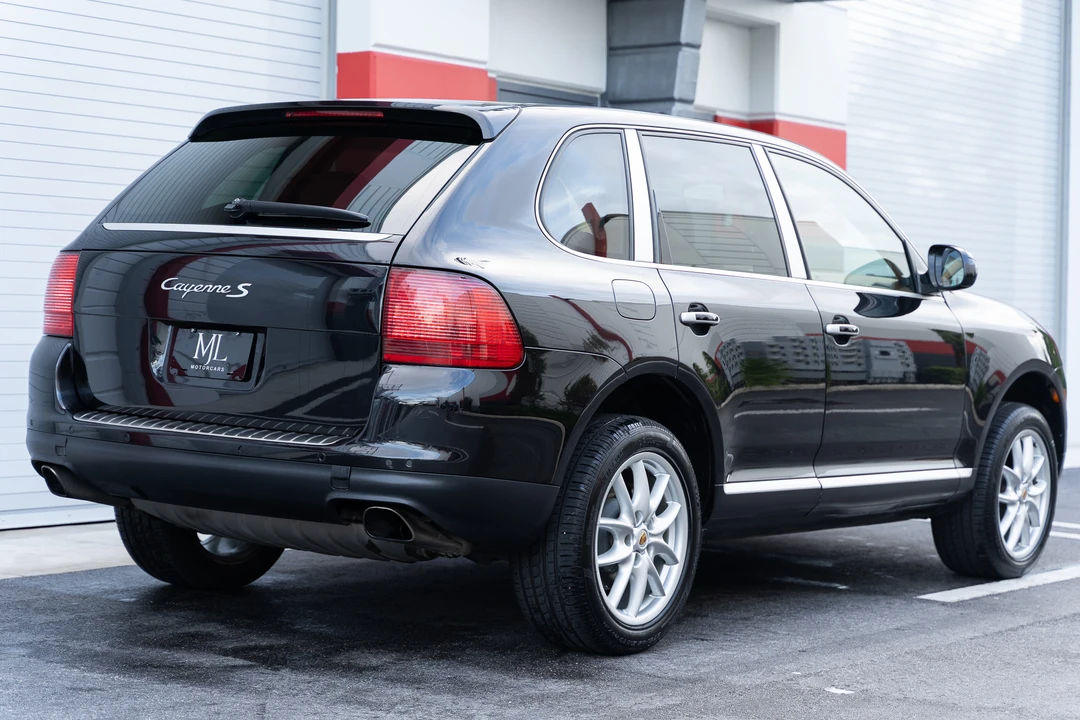 2005 Porsche 955/957 Cayenne S - Image 18 of 31