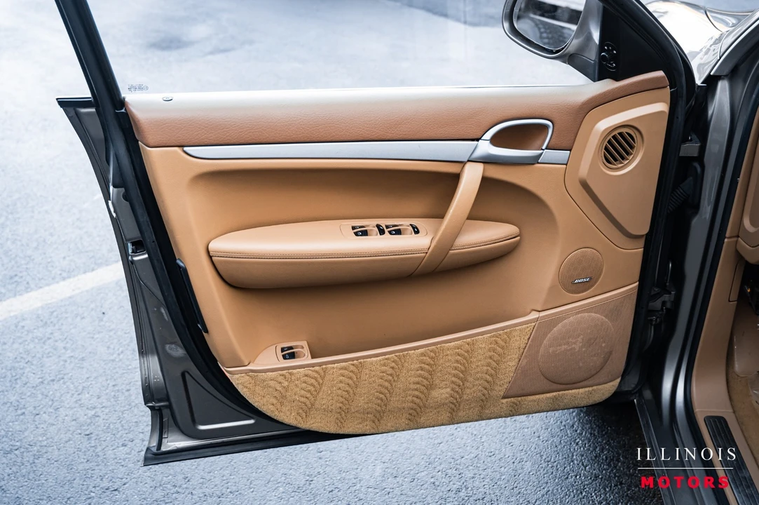 2005 Porsche 955/957 Cayenne S - Image 15 of 21