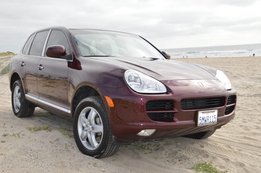 2005 Porsche 955/957 Cayenne S - Image 2 of 31