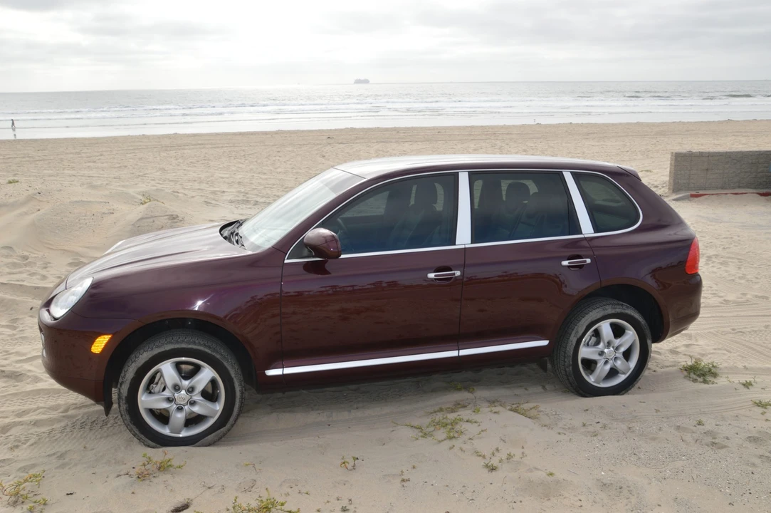 2005 Porsche 955/957 Cayenne S - Image 16 of 31
