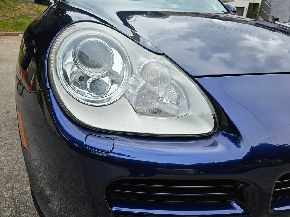 2005 Porsche 955/957 Cayenne S - Image 10 of 31