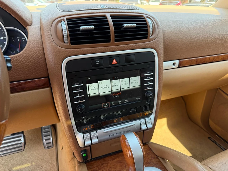 2005 Porsche 955/957 Cayenne S - Image 16 of 28