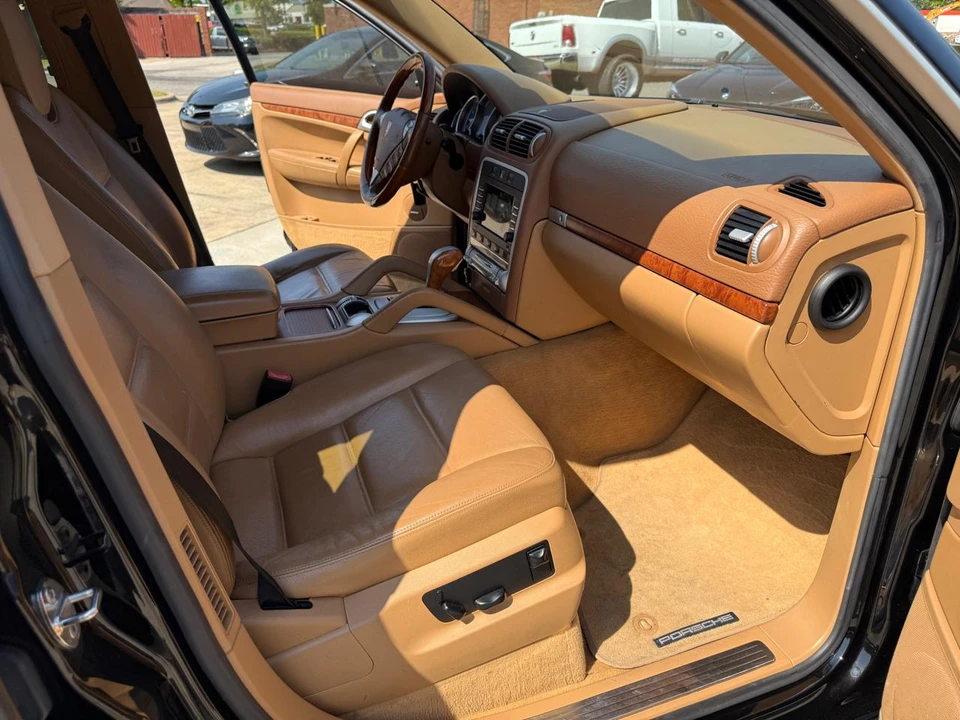 2005 Porsche 955/957 Cayenne S - Image 25 of 28