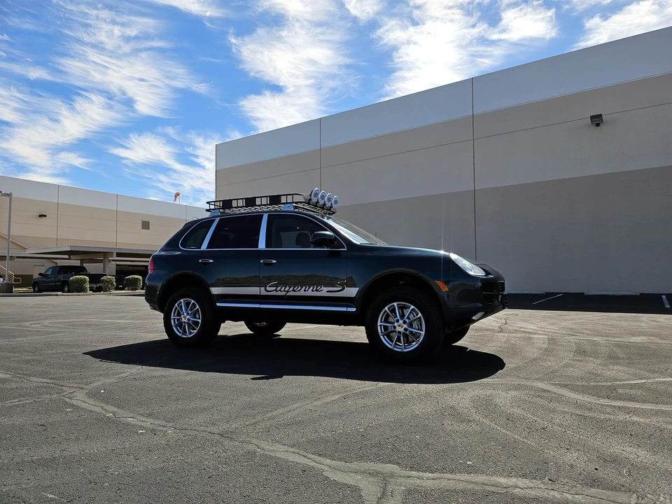 2005 Porsche 955/957 Cayenne S - Image 10 of 31