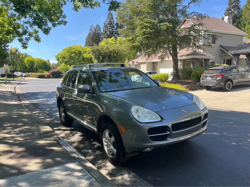 2005 Porsche 955/957 Cayenne - Image 2 of 10