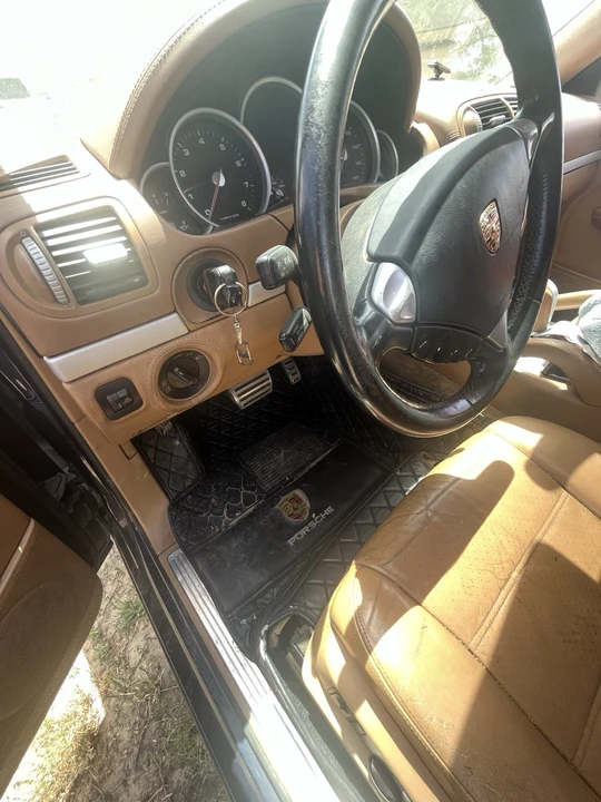 2005 Porsche 955/957 Cayenne Turbo - Image 7 of 11
