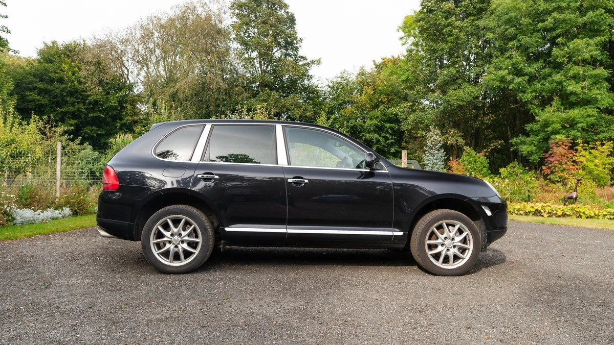 2005 Porsche 955/957 Cayenne S - Image 8 of 30