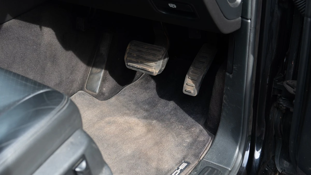 2005 Porsche 955/957 Cayenne S - Image 27 of 30