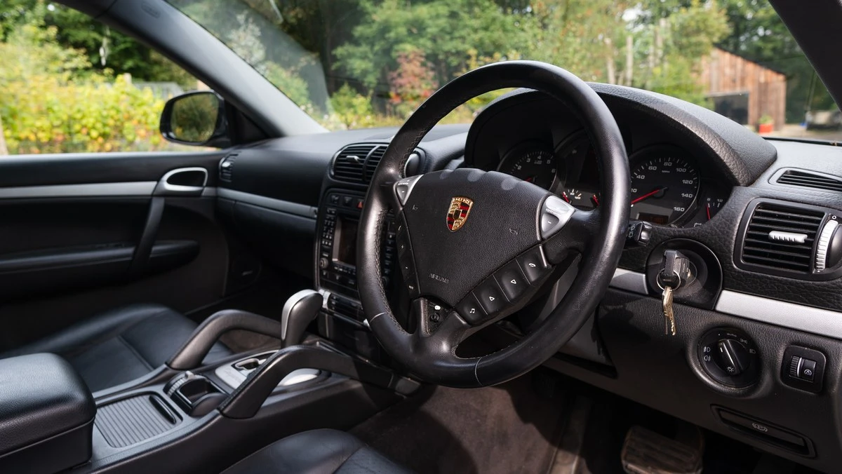 2005 Porsche 955/957 Cayenne S - Image 21 of 30