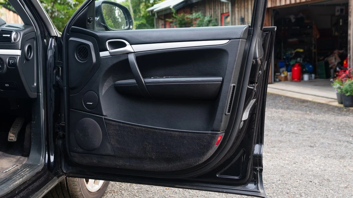 2005 Porsche 955/957 Cayenne S - Image 19 of 30