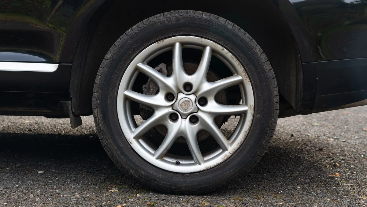 2005 Porsche 955/957 Cayenne S - Image 15 of 30