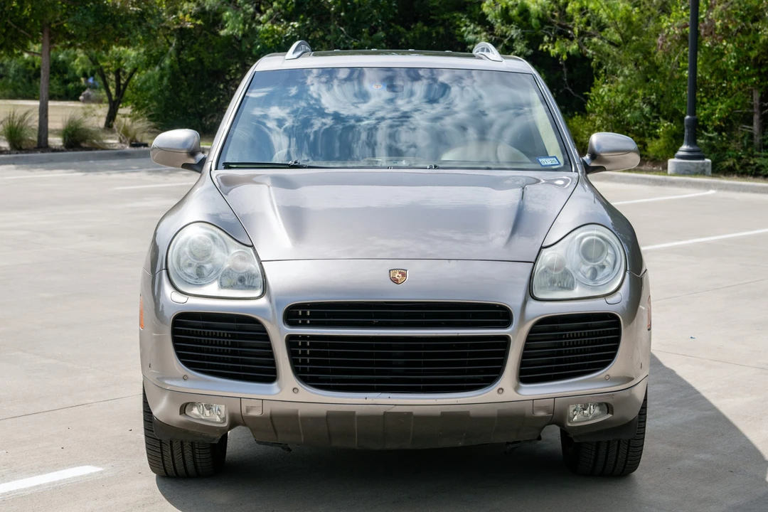 2005 Porsche 955/957 Cayenne Turbo - Image 3 of 31